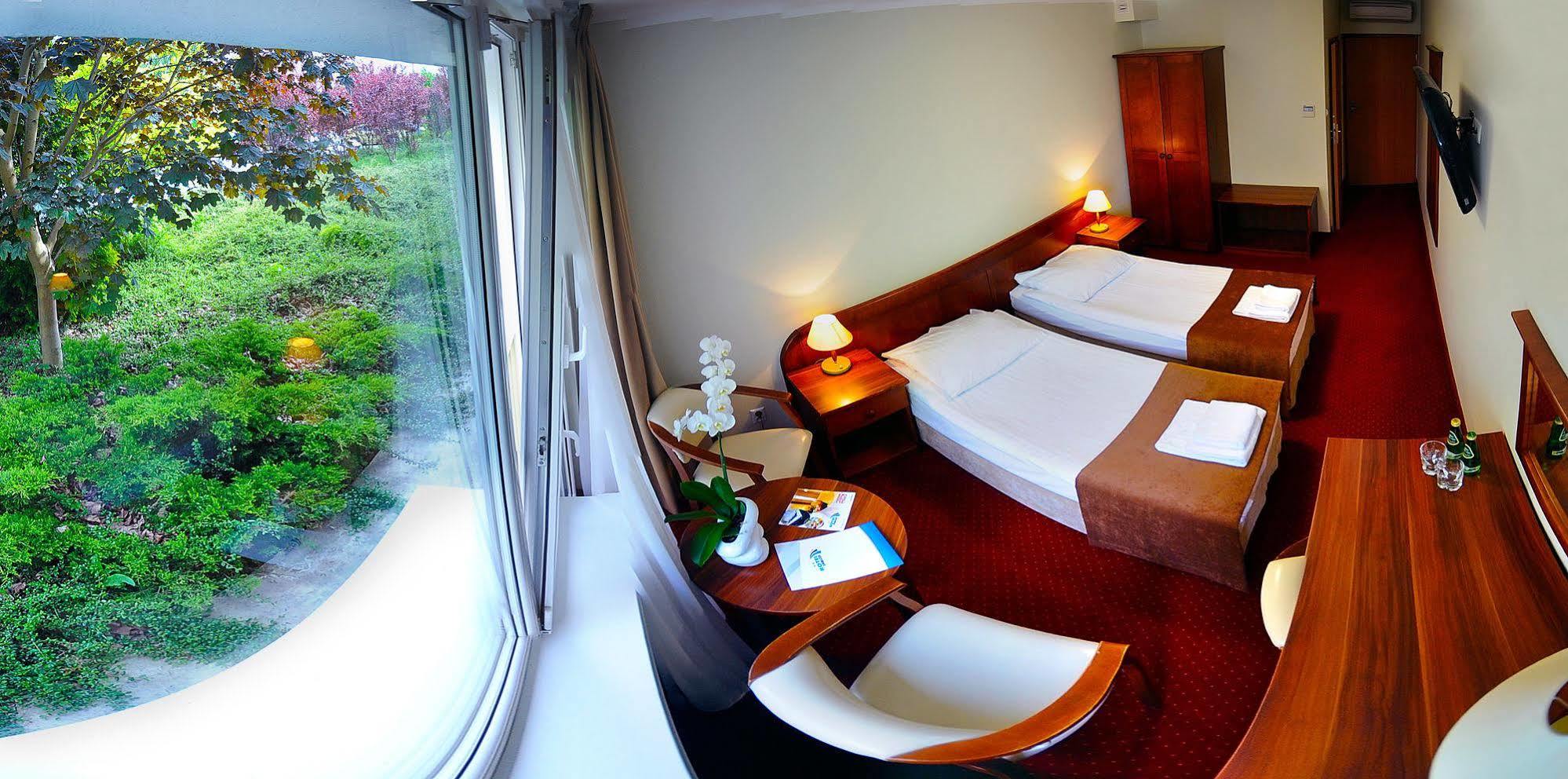 Hotel Zawisza Bydgoszcz Exteriör bild